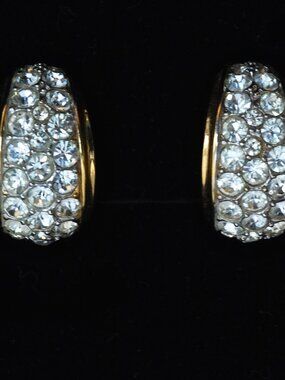 Nina Ricci Vintage Gold Tone Ear Clips With Clear Crystals - Signed